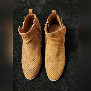 Brown booties, size 7.5.